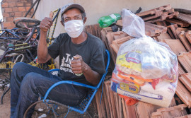 Governo do Tocantins atende 28 municípios com entrega de 150 toneladas de cestas básicas