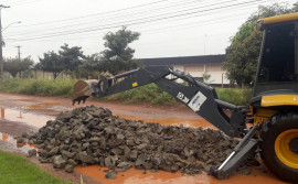 Governo do Tocantins executa melhoria na infraestrutura viária na TO-422 que dá acesso ao Distrito Agroindustrial Daiara, em Araguaína