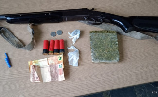 Homem suspeito de porte irregular de arma de fogo e tráfico de drogas é preso pela Polícia Civil em Paranã