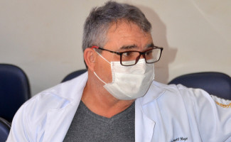 Vacinação infantil contra a covid-19 é eficiente e evita mortes, reforça infectologista