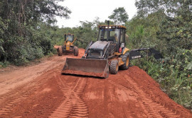 Governo do Tocantins realiza manutenção na Rodovia TO-030 entre Novo Acordo e São Félix