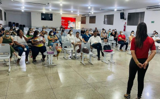 Direção Geral do Hospital Regional de Araguaína reúne servidores visando excelência no atendimento