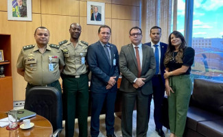 Secretário da Segurança Pública faz visita institucional ao General Marco Aurélio Martin no Ministério da Defesa em Brasília  
