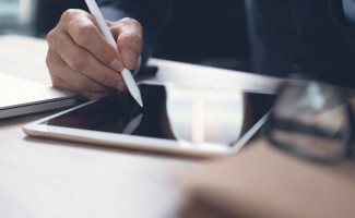 Jucetins registra aumento de processos com deferimento automático e estende o benefício para a autenticação de livros