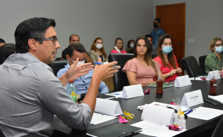 Diretores de unidades hospitalares estaduais participam de reunião de alinhamento
