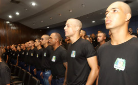 Governo do Tocantins realiza aula inaugural do Curso de Formação de Praças da PM em 13 municípios