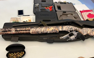 Polícia Civil do Tocantins apreende armas de fogo, munições, drogas e documentos em operação para cumprimento de mandados de busca e apreensão no Tocantins, Goiás e Distrito Federal