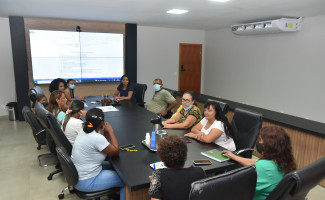 Saúde promove reunião sobre Procedimento Operacional Padrão de boas práticas de higienização e limpeza