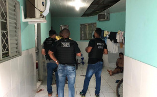 No sul do Estado, Polícia Civil fecha tabacaria que era usada para o tráfico de entorpecentes e prende dois suspeitos por tráfico de drogas