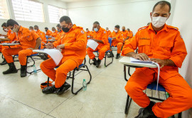 Governo do Tocantins forma 45 bombeiros militares que concluíram o Curso de Formação em Administração
