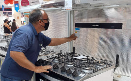 Agência de Metrologia dá dicas para consumidores sobre compras seguras para presentear no Dia das Mães