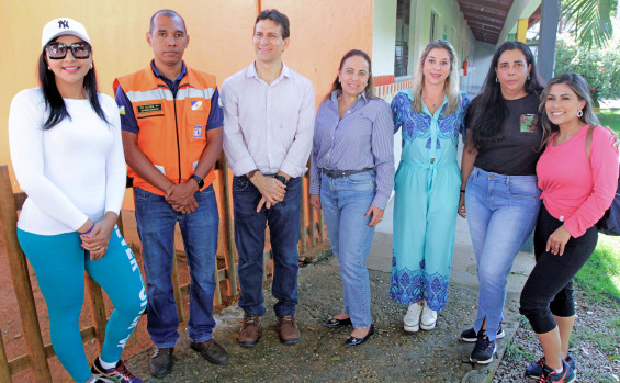 Secretaria do Meio Ambiente e parceiros retiram meia tonelada de resíduos das margens de córrego em Taquaruçu