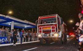 Em desfile pelo aniversário de Palmas, Corpo de Bombeiros Militar apresenta principais veículos operacionais