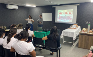 Hospital Regional de Augustinópolis realiza capacitação sobre rotina do Centro de Parto Natural