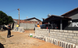 Com foco no trabalho e na profissionalização de custodiados, Unidade Penal de Palmeirópolis atua em reformas de espaços públicos com mão de obra carcerária