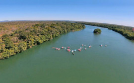 Comunidade de Paranã comemora retorno de procissão fluvial e festejos