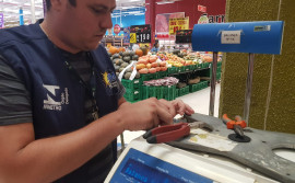 Agência de Metrologia orienta consumidores sobre balanças de pesagem em estabelecimentos comerciais