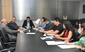 Secretários debatem implementação do novo piso da enfermagem no Tocantins
