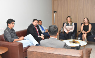 Estado e Ministério Público discutem implantação do Código Sanitário do Tocantins