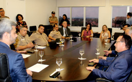 Estado do Tocantins e parceiros assinam Termo de Cooperação Técnica para conservação do capim-dourado