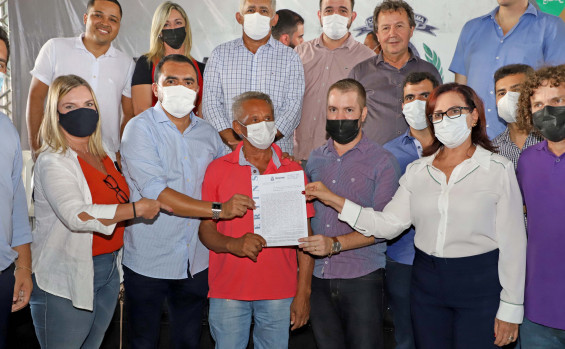 Mais de 500 famílias tocantinenses foram beneficiadas com a regularização fundiária de imóveis rurais no Tocantins, em um ano da Gestão Wanderlei Barbosa
