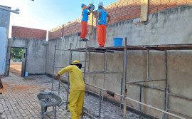 Unidade Penal de Colmeia passa por reforma e construção de novos espaços com mão de obra de custodiados