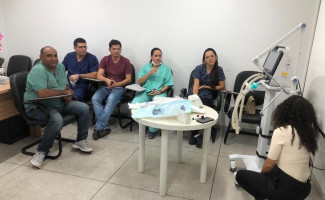 Enfermeiros do HRA participam de curso sobre manuseio do ventilador mecânico