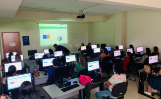 SES-TO capacita profissionais de recursos humanos 