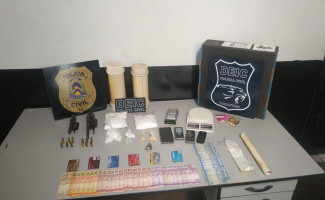 Homem suspeito de vender drogas próximo à escola é preso pela Polícia Civil em Guaraí