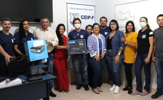 Cidadania e Justiça entrega kits multimídia para aparelhamento de unidades socioeducativas em Palmas