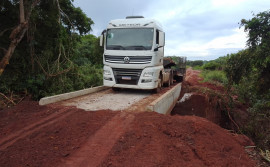 Governo do Tocantins troca estrutura de ponte e beneficia escoamento da produção agropecuária na região sudeste do Estado