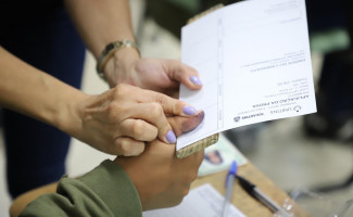 Instituto de Identificação realiza coleta de digitais de vestibulando de Medicina da Unitins