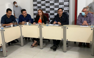 Jucetins compartilha novidades sobre assuntos mercantis a servidores da pasta