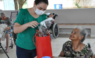 Abrigo João XXIII recebe doações de servidores da Secretaria da Fazenda