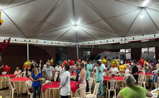 Pacientes, acompanhantes e servidores recebem ceia de Natal no HGP