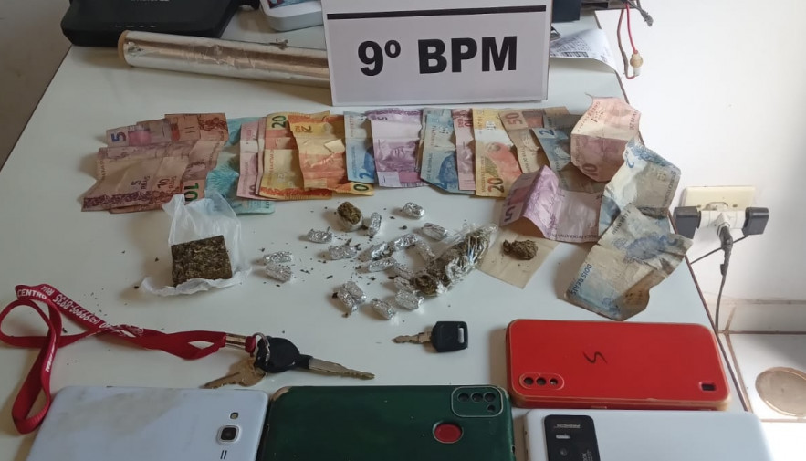 Quarteto suspeito de envolvimento com o tráfico de drogas em Buriti e Esperantina é preso pela PM