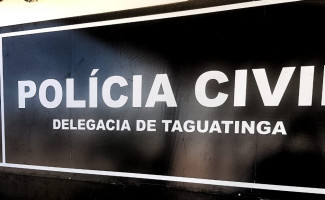Polícia Civil cumpre cinco mandados de busca e apreensão e prende dois homens por tráfico de drogas no sudeste do Estado