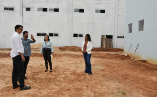 Secretários de Estado da Saúde vistoriam obras do Hospital Regional de Augustinópolis