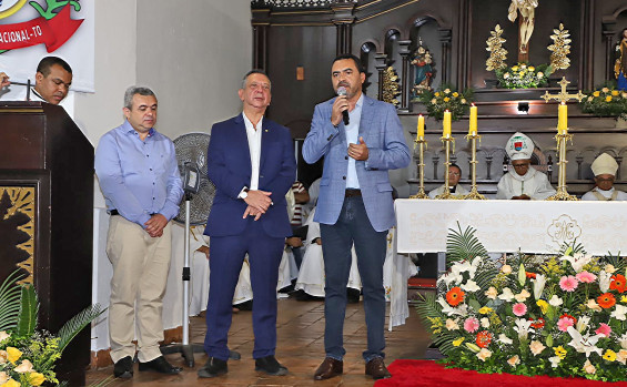 Governador Wanderlei Barbosa participa da Missa Solene de posse do novo bispo da Diocese de Porto Nacional
