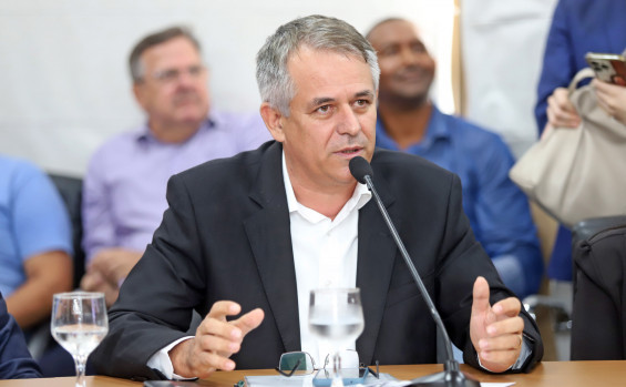 Governo do Tocantins recebe empresa responsável por trecho da Ferrovia Norte-Sul que anuncia operação no Estado nos próximos meses