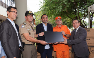 Governador Wanderlei Barbosa entrega equipamentos para as forças de segurança pública do Tocantins