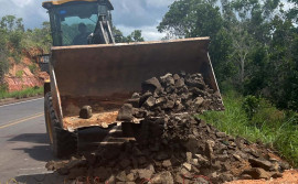 Governo do Tocantins corrige erosão na TO-226 que liga Goiatins a Campos Lindos, na região nordeste do Estado