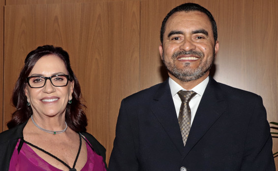 Governador Wanderlei Barbosa participa da posse da nova mesa diretora do TJTO e enaltece a presença feminina na Corte