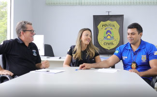 Contatos que deixam marcas: papiloscopistas no dia a dia da profissão
