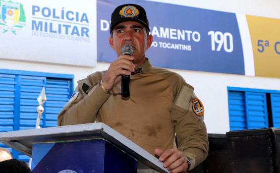 Governador Wanderlei Barbosa prestigia aniversário de Palmeiras do Tocantins e reativa destacamento da Polícia Militar