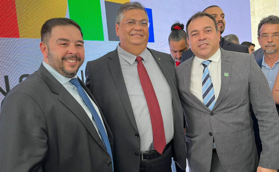 Tocantins recebe viaturas para Delegacias da Mulher do Estado durante lançamento do Pronasci, em Brasília