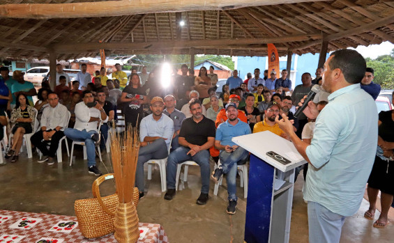 Nos povoados do Prata e Mumbuca, governador Wanderlei Barbosa busca soluções para demandas das comunidades tradicionais