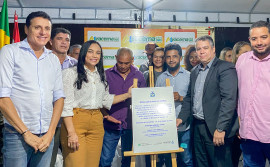 Governo do Tocantins entrega obra de revitalização e adequação da Praça Mãe Domingas, em Miracema