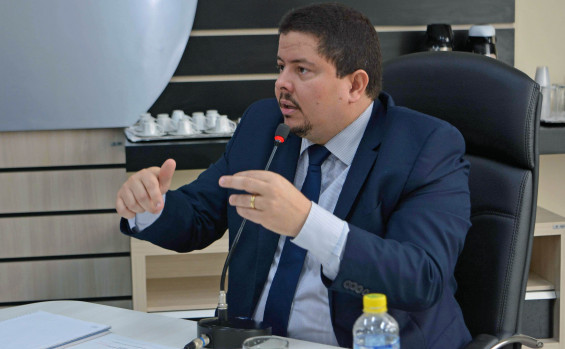 Com representantes dos profissionais da educação, Igeprev analisa propostas referentes às reformulações da previdência para a categoria