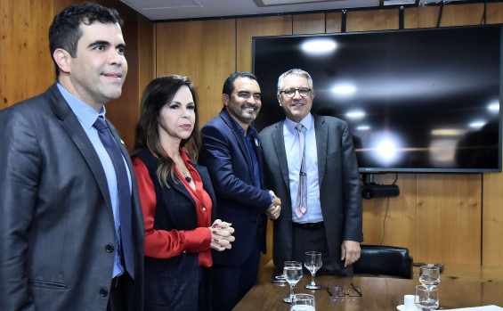 Em Brasília, Governador Wanderlei Barbosa articula recursos para construção da Transcolinas e da ponte entre Filadélfia (TO) e Carolina (MA)